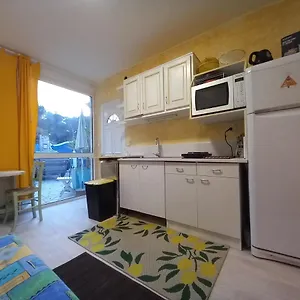 Appartement T2 En A 20mn Du Centre, Toulon